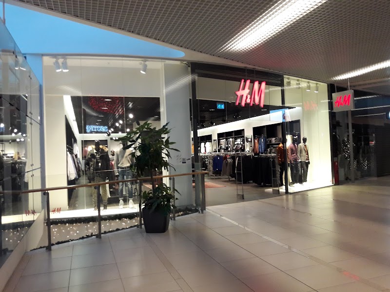 H&M
