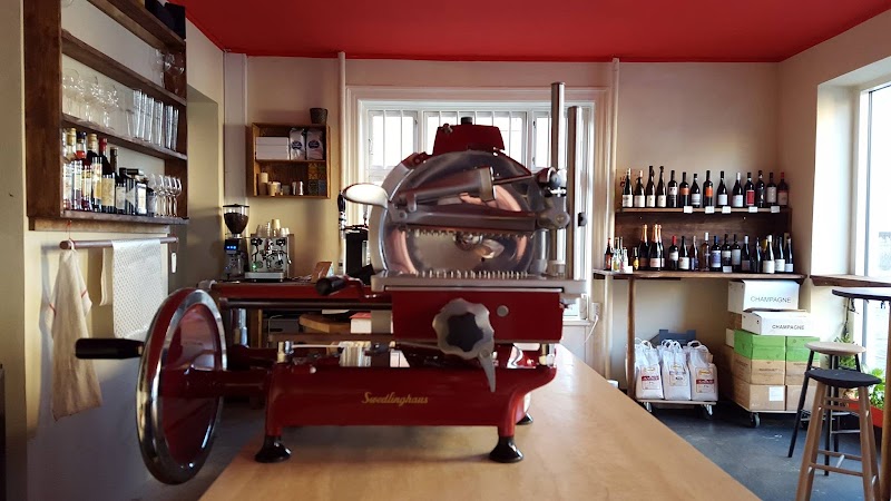 Mastro Restaurant & Wine Bar