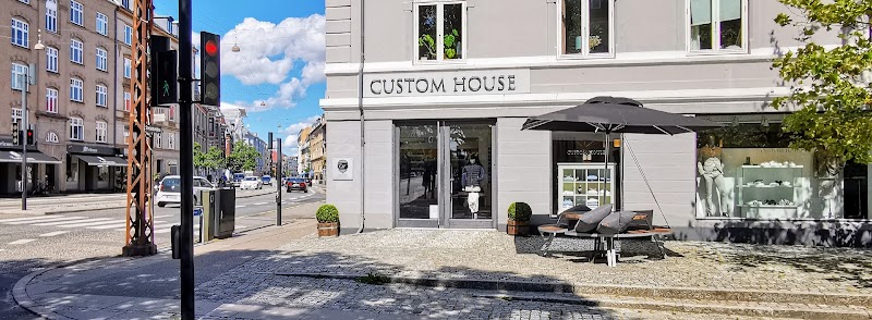 Custom House