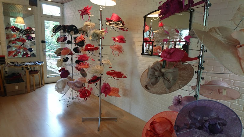 Fascinating Hatte i Holte