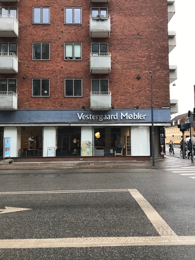 Vestergaard Møbler