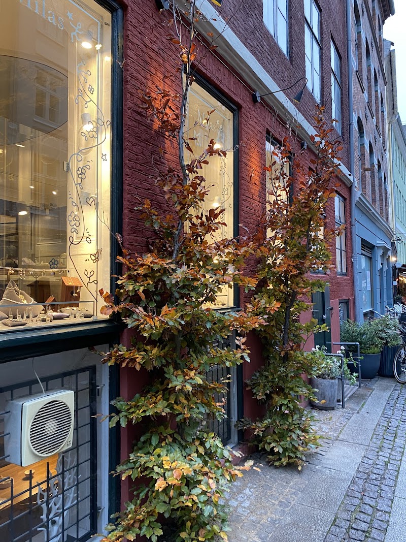 Milas Jewellery · Smykker København